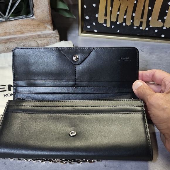 Fendi Mini studded crossbody bag/ wallet/ wristlet - Picture 7 of 14